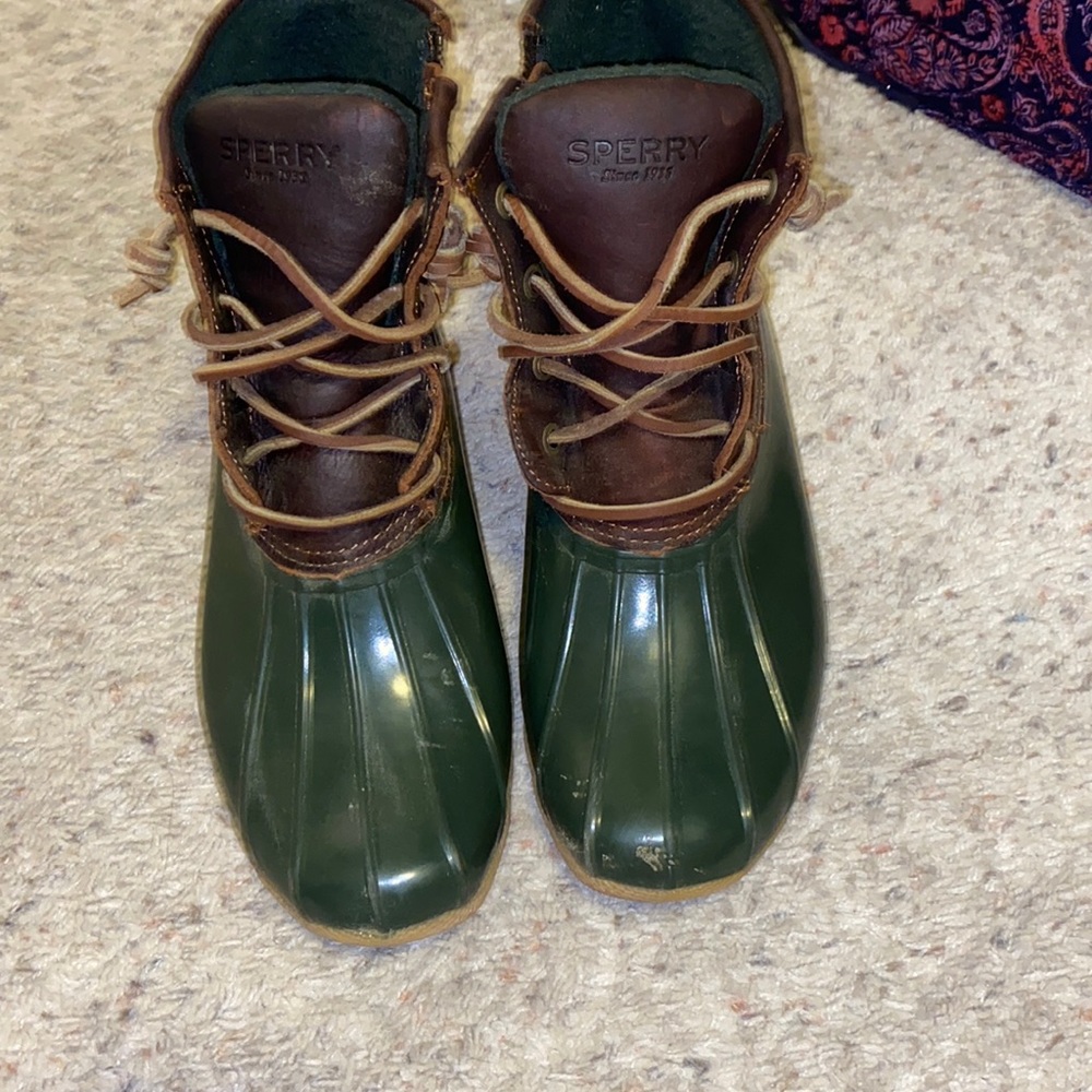 Sperry duck boots